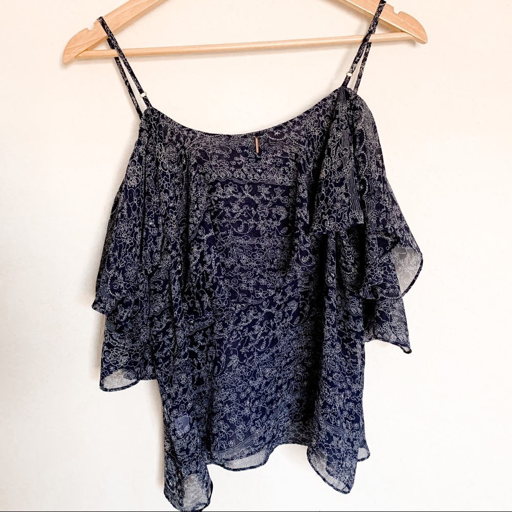 MISA Los Angeles dark blue floral ruffled tank top blouse size L - Picture 2 of 7